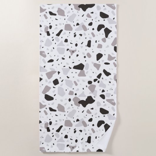Monochromatisches Terrazzo-Muster Strandtuch (Vorderseite)