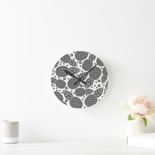 Monochrome Ananas Runde Wanduhr (Zuhause)
