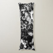 Monochrome antike Flora mit Schmetterlingen Seitenschläferkissen (Vorderseite Vertikal)