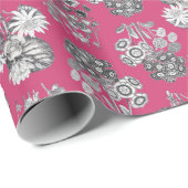 Monochrome Blume auf Cerise Background Giftwrack Geschenkpapier (Rolleneckpunkt)
