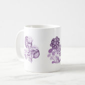Monochrome Blume in lila Kaffeetasse (Vorderseite Links)
