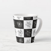 Monochrome Blume und Prüfmuster Milchtasse (Rechte Ecke)