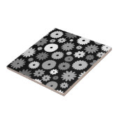 Monochrome Blütenmuster Fliese (Seite)
