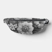 Monochrome Bouquet von Blume Bauchtasche (Ablage )