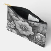 Monochrome Bouquet von Blume Zubehörtasche (Offen)