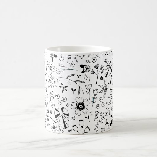 Monochrome freie Blume Kaffeetasse (Mittel)