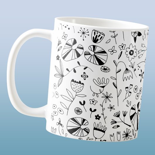 Monochrome freie Blume Kaffeetasse