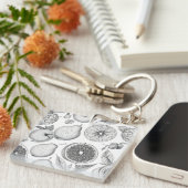 Monochrome Fruit Pattern with Botanical Elements Schlüsselanhänger (Vorderseite rechts)