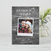 Monochrome graue Ringen im Neujahr Save the Date (Stehend Vorderseite)