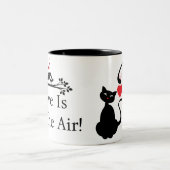 Monochrome Katzen in Liebe Zweifarbige Tasse (Mittel)