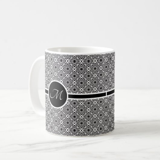 Monochrome keltische Knotmuster Kaffeetasse (Vorderseite Links)
