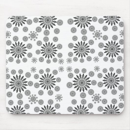 ​Monochrome Mandala Symphony: Modern Geometric Pat Mousepad (Vorne)