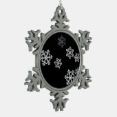 Monochrome Minimalistisch Snowflake Weihnachtsmust Schneeflocken Zinn-Ornament (Links)