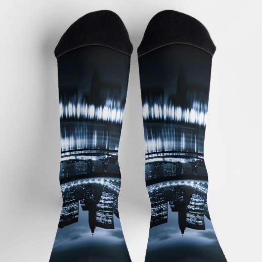 Monochrome New York Skyline Nightscape Socken (Oben)