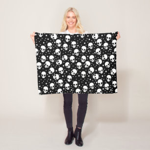 Monochrome Polka Dot Skull Fleecedecke