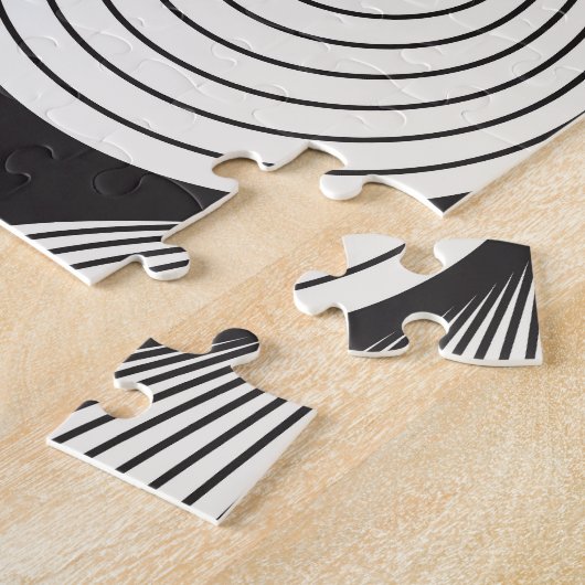 Monochrome Skala: Stilvolle Geometrie Puzzle (Seite)