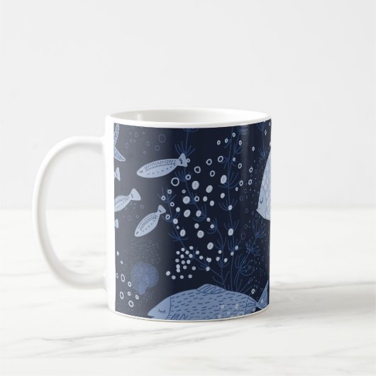 Monochrome sleeping fishes, dark pattern. kaffeetasse (Links)