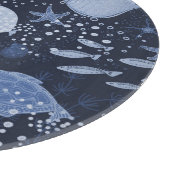 Monochrome sleeping fishes, dark pattern. schneidebrett (Ecke)