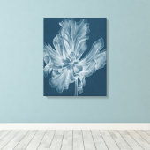 Monochrome Tulip II Leinwanddruck (Insitu (Holzboden))