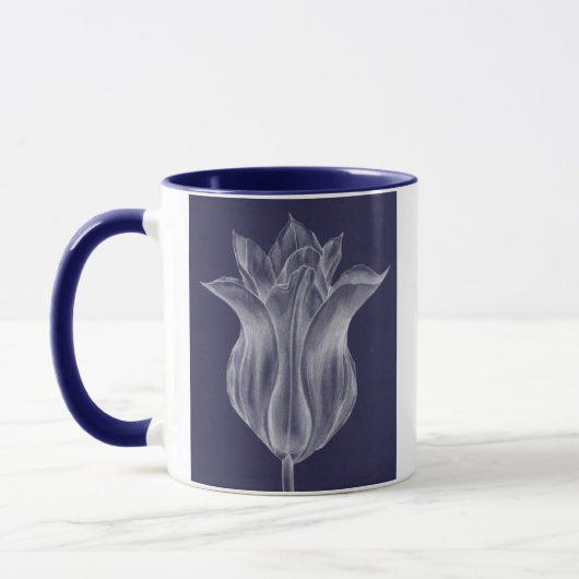 Monochrome Tulip III Tasse (Links)
