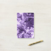 Monochrome Violette Post-it Klebezettel (Auf Schreibtisch)