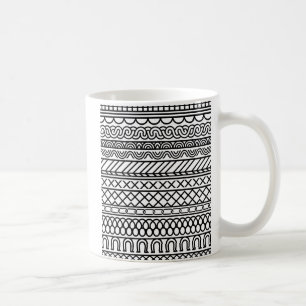 Monochromes Boho-Strickmuster Tribal Geometrisch Kaffeetasse