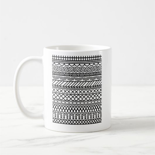 Monochromes Boho-Strickmuster | Tribal Geometrisch Kaffeetasse (Links)