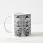 Monochromes Gedankenmuster Kaffeetasse (Links)