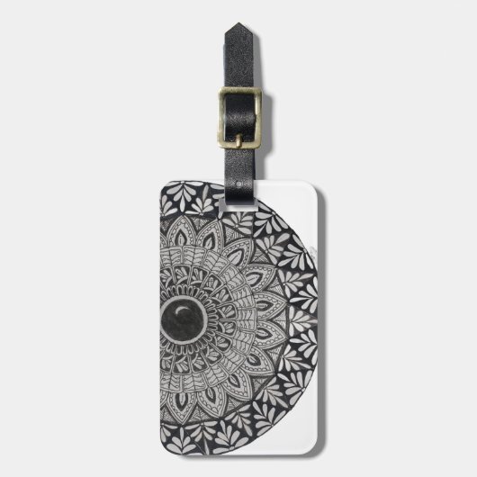 Monochromes Mandala-Design-Gepäckanhänger Gepäckanhänger (Vorderseite vertikal)
