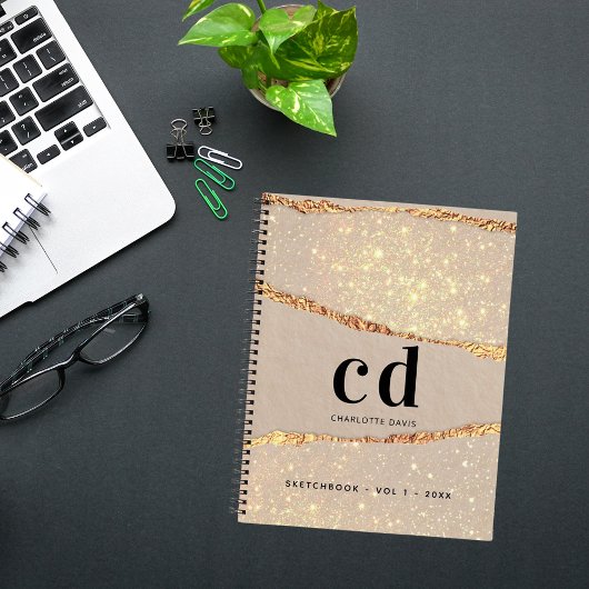 Monografie des beigen Goldbards des Sketchbuchs Notizblock