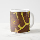 Monografische Giraffe, braun, Gelb Jumbo-Tasse (Vorderseite Rechts)
