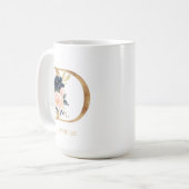 Monografischer Navy Blush Floral Letter "D" Person Kaffeetasse (Vorderseite Links)