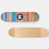 Monogram #2, farbiges Holzkörnchen Skateboard (Horizontal)