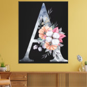 Monogram A Floral Blues Leinwanddruck (Insitu (Wohnzimmer))