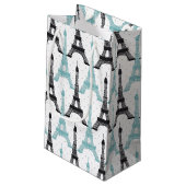 Monogram Aqua Chic Eiffel Tower Muster Kleine Geschenktüte (Rückseite Schrägansicht)