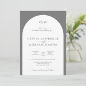 Monogram Arch Silver Gray Wedding Einladung (Stehend Vorderseite)
