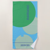 Monogram Beach Towel - Bold Graphic "Namaste" Strandtuch (Vorderseite)