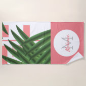 Monogram Beach tropical Geometric Palm Blätter Strandtuch (Vorderseite)