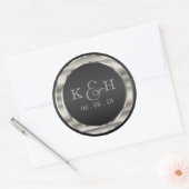 Monogram Black and Silver Metallic Round Labels Runder Aufkleber (Umschlag)