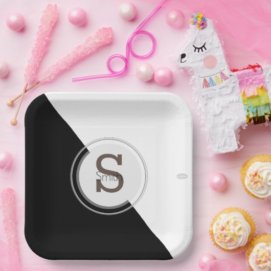 Monogram Black and White Paper Plate HAMbyWG Pappteller (Party)