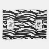 Monogram Black and White Zebra Print Kittuch Handtuch (Horizontal)