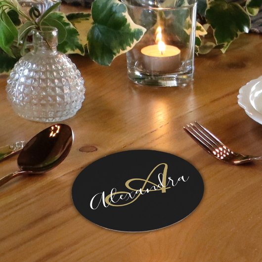 Monogram Black Gold Elegant Script Name Runder Pappuntersetzer