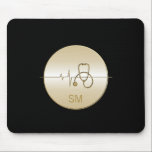 Monogram Black Gold Medical Stethoscope Heartbeat Mousepad<br><div class="desc">Ein mit Monogramm,  schwarzes Mauspad mit einem goldenen Stethoskop und einem Herzschlag,  das sich perfekt für Ärzte,  Krankenschwestern,  Ärzte und Medizinstudenten eignet.</div>