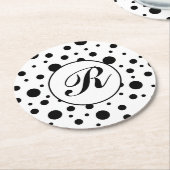 Monogram Black on White Polka Dot Pattern Runder Pappuntersetzer (Angewinkelt)