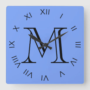 Monogram Black Roman Numbers on Blue Wccnt Quadratische Wanduhr