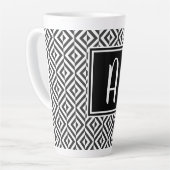 Monogram Black & White Diamond Muster Milchtasse (Linke Ecke)