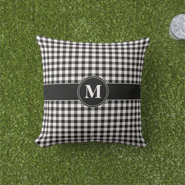 Monogram Black & White Gingham Karierter Karo Must Kissen (Golfball-Marker)