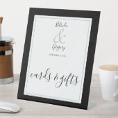Monogram Black & White Wedding Cards & Gifts Sockelschild (In Situ)