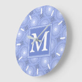 Monogram Blue Circles pattern Große Wanduhr (Winkel)