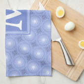 Monogram Blue Circles pattern Handtuch (Viertel Falte)